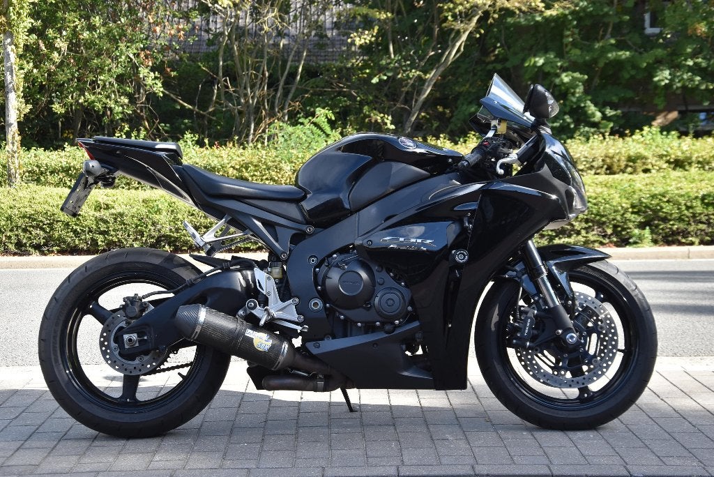 HONDA - CBR 1000 RR - FIREBLADE, Occasion, 4 cilinders, Motorrijbewijs A, Bedrijf