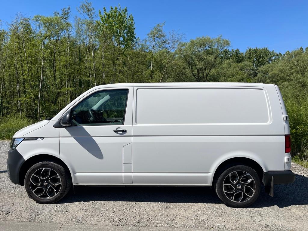 TRANSPORTER T6.1 DSG 150PK 2023 73.172 KM 27.072€ ex btw, Auto's, 4 cilinders, Volkswagen, Wit, Bedrijf