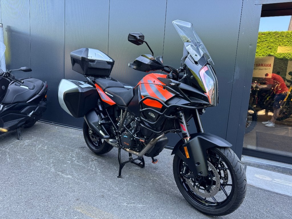KTM - 1290 SUPER ADVENTURE S, 2 cilinders, Occasion, Motorrijbewijs A, Bedrijf