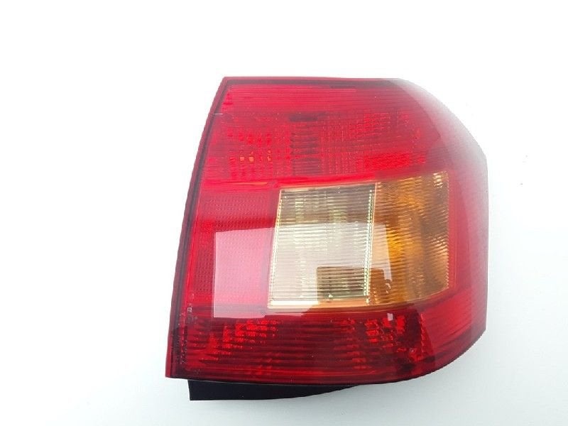 ACHTERLICHT RECHTS Toyota Corolla (E12) (11-2001/03-2007), Gebruikt, Toyota