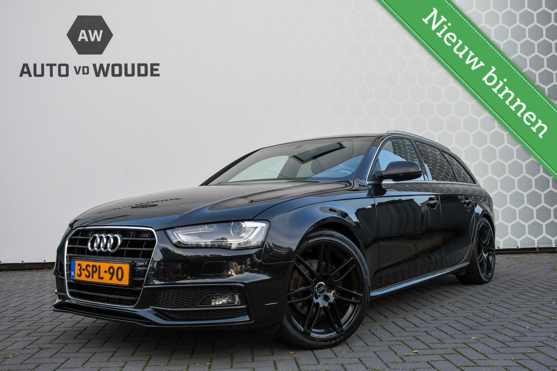 Audi A4 Avant 1.8 TFSI S-Line B&O CarPlay Nieuwe motor, Auto's, 4 cilinders, 1505 kg, A4, Zwart