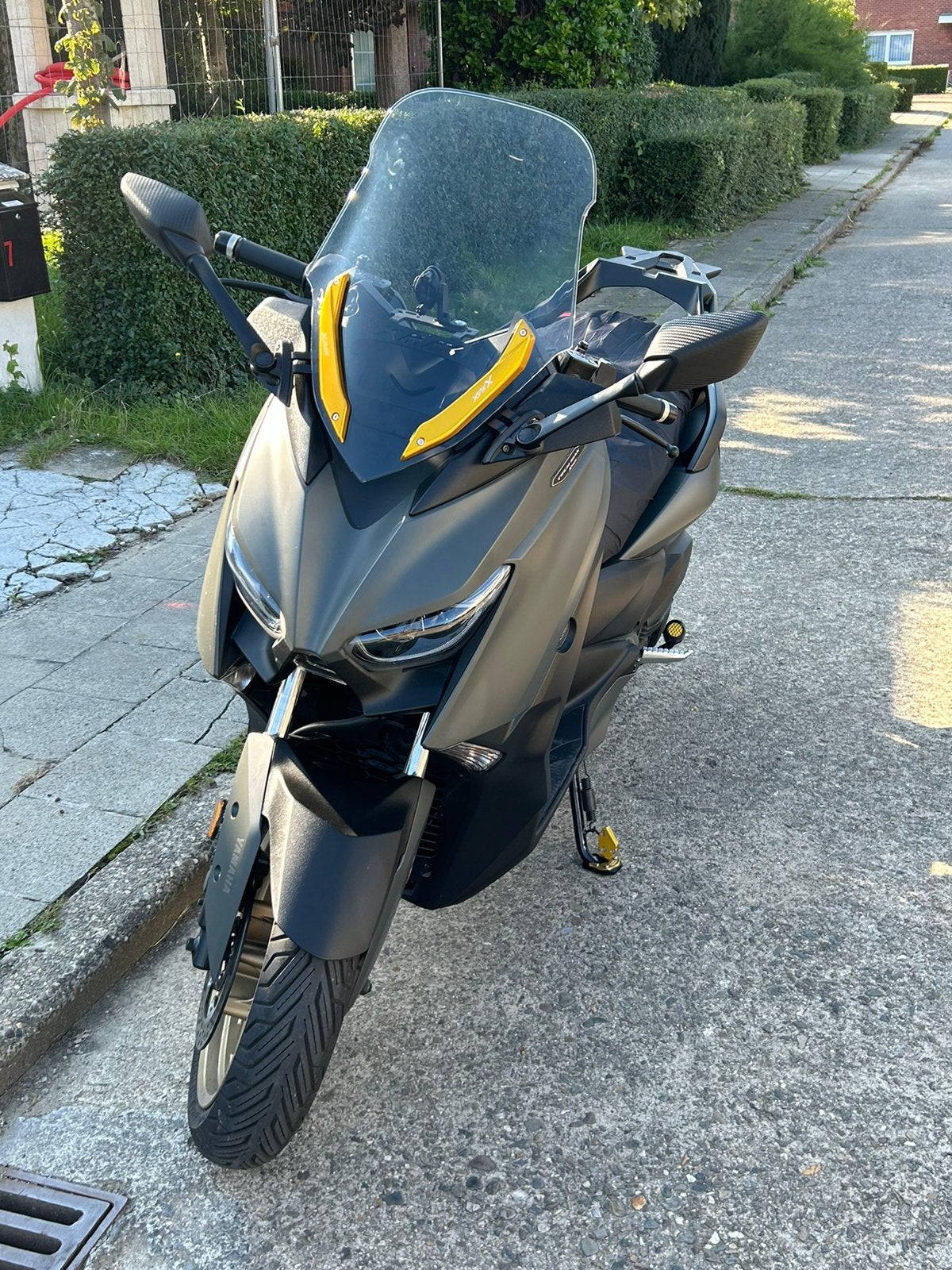 YAMAHA XMAX TECH MAX 125cc, Fietsen en Brommers, Scooters | Yamaha, Zo goed als nieuw, Overige modellen, Benzine, Ophalen