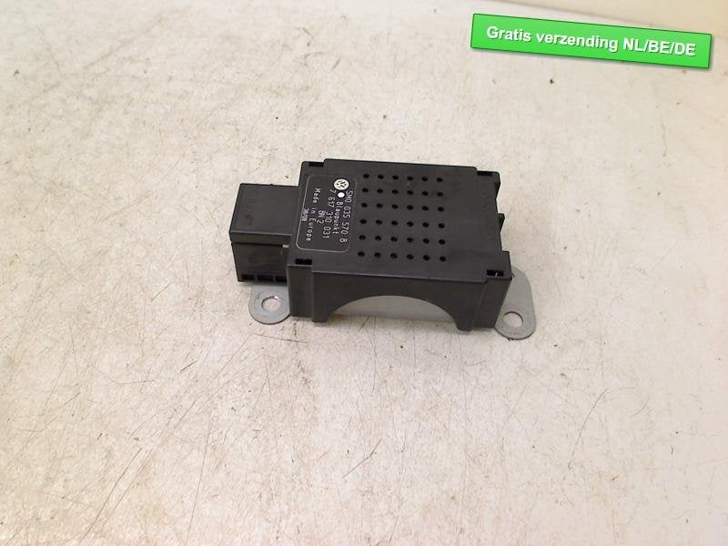 ONTSTORINGSFILTER Volkswagen Golf VI (5K1) (5m0035570b), Gebruikt, Volkswagen, Volkswagen AG, Kundenbetreuung@volkswagen.de