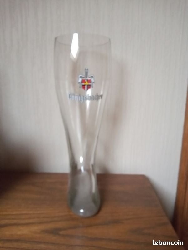vase année 1970 en forme de botte chope à bière  d'Allemagne, Enlèvement