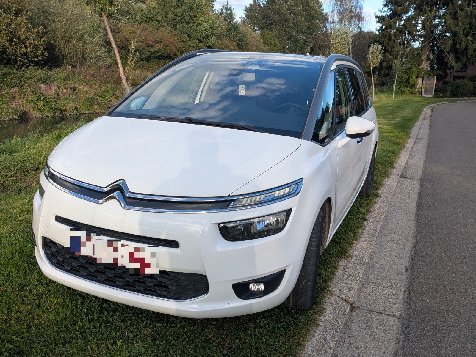 Citroën C4 grand Picasso, Autos, Cuir, Boîte manuelle, Noir, 5 portes
