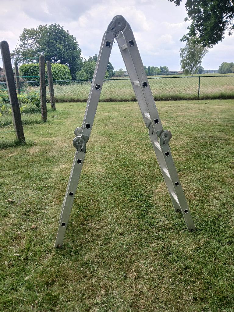 vouwladder, Doe-het-zelf en Bouw, Ophalen, Gebruikt, Ladder, Opvouwbaar of Inschuifbaar