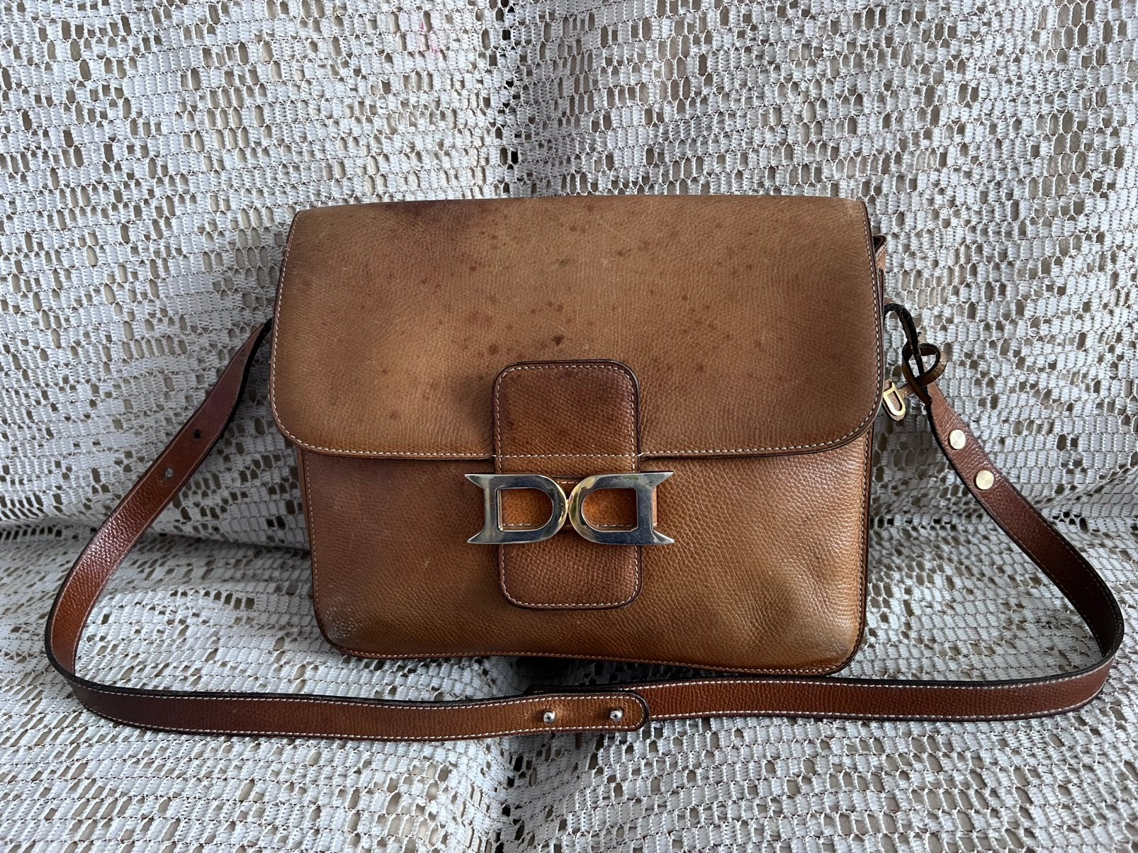 DELVAUX tasmodel Burgundy leer camel, Ophalen of Verzenden, Zo goed als nieuw, Leer