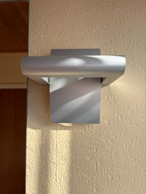 wandlamp, Huis en Inrichting, Lampen | Wandlampen, Ophalen, Grijs, Zo goed als nieuw, Metaal