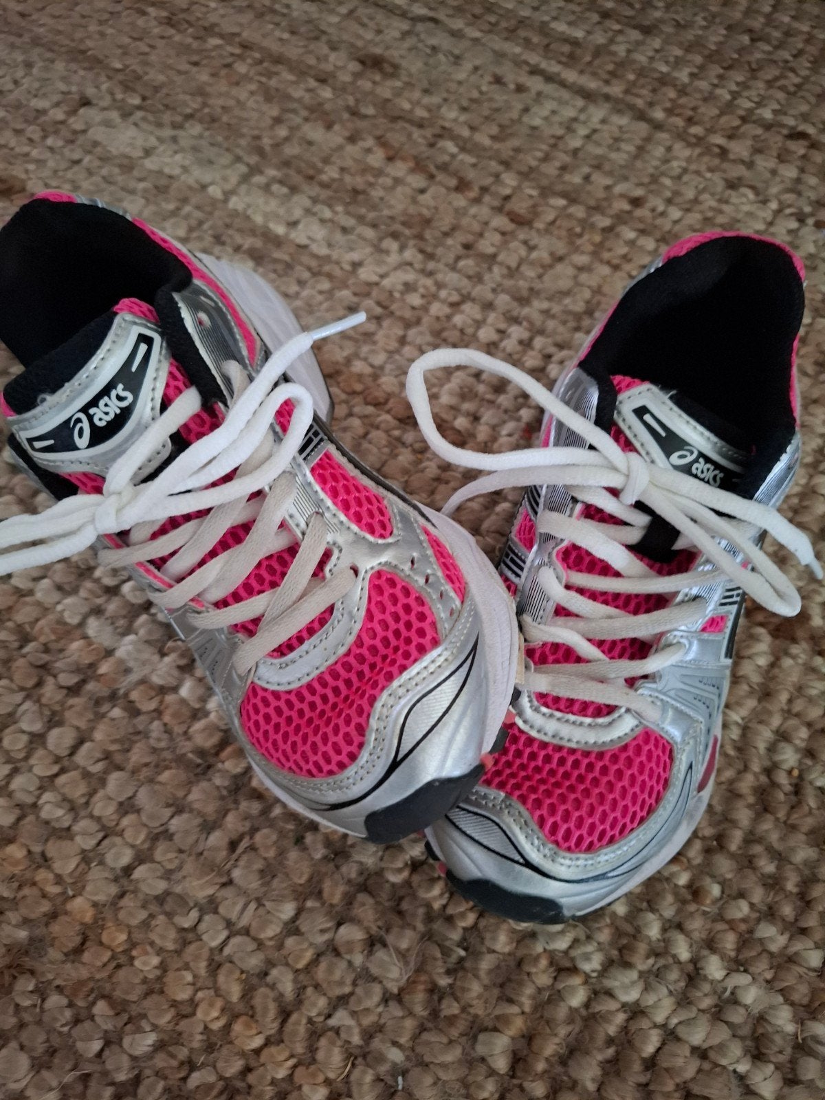 Sneakers Asics en gel taille 37, Chaussures de course à pied, Comme neuf, Enlèvement, Autres sports