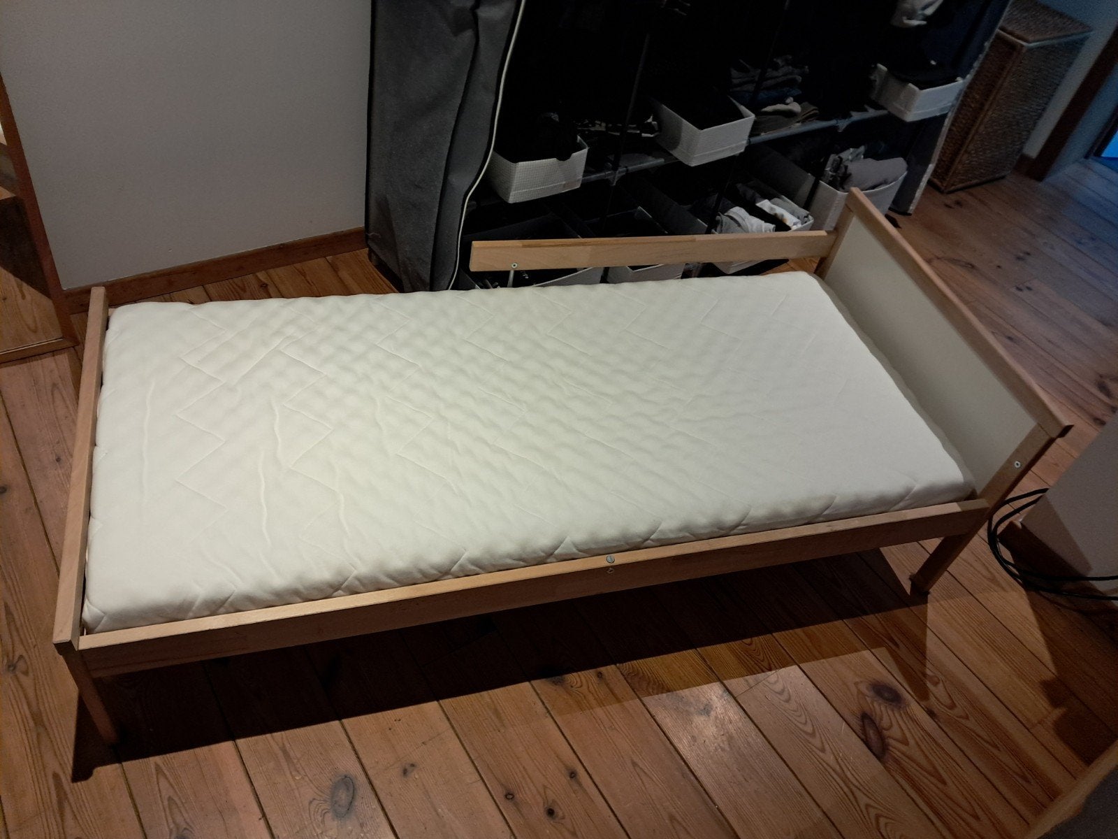 lit ikea Luröy, Enlèvement, Utilisé, Bois