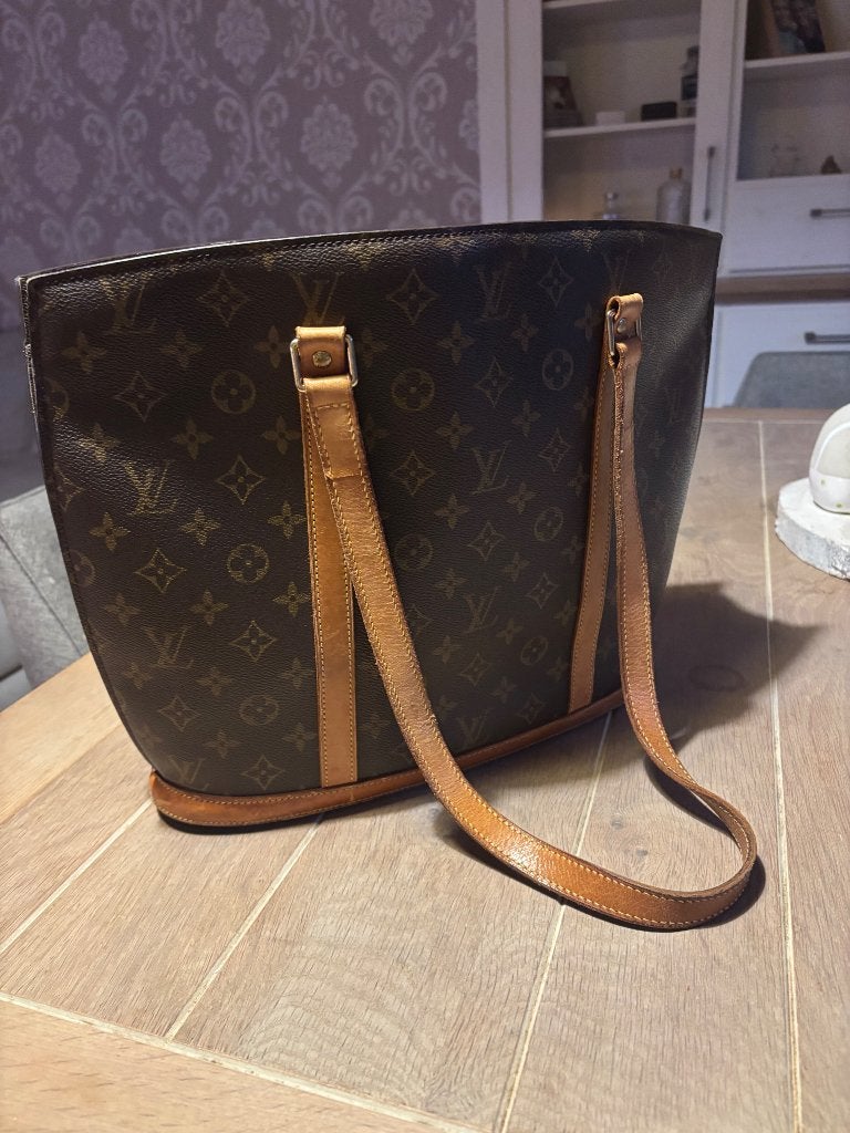 Louis Vuitton Monogram Babylone, Handtassen en Accessoires, Ophalen of Verzenden, Zo goed als nieuw, Bruin, Handtas