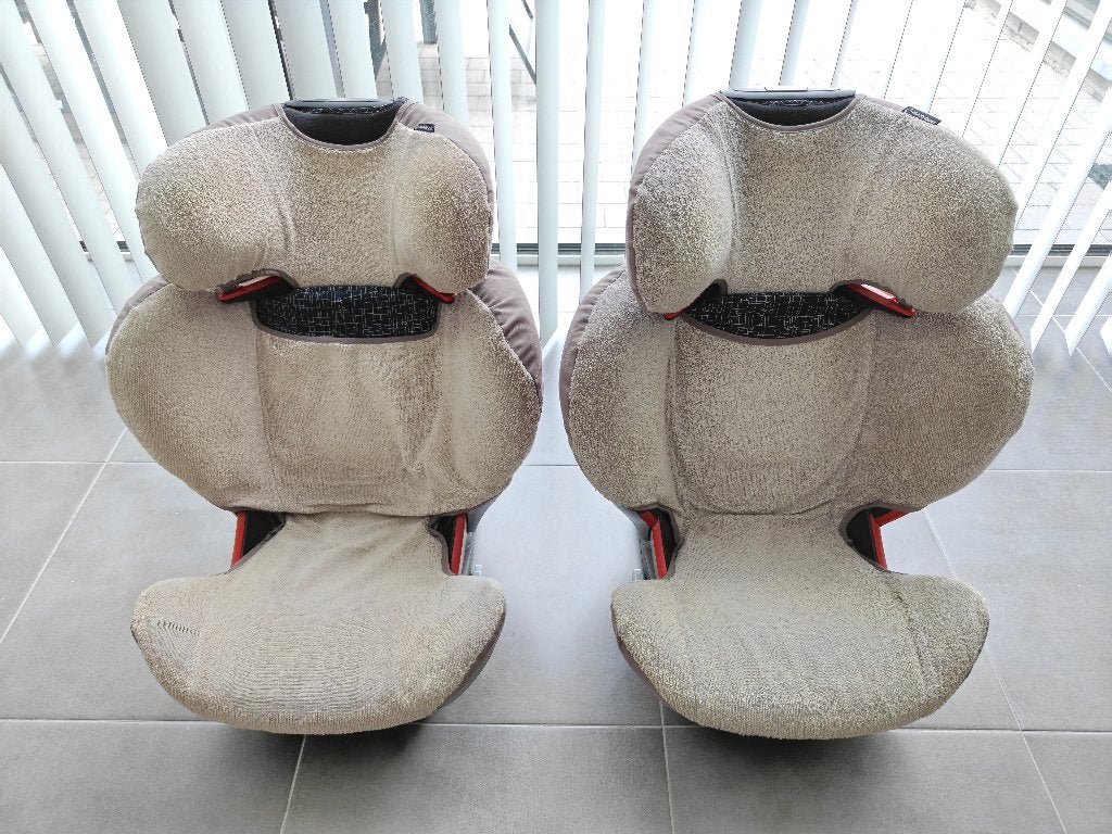 Maxi-Cosi Rodifix Airprotect met isofix 2x stuks, Kinderen en Baby's, Autostoeltjes, Ophalen, Gebruikt, Afneembare rugleuning