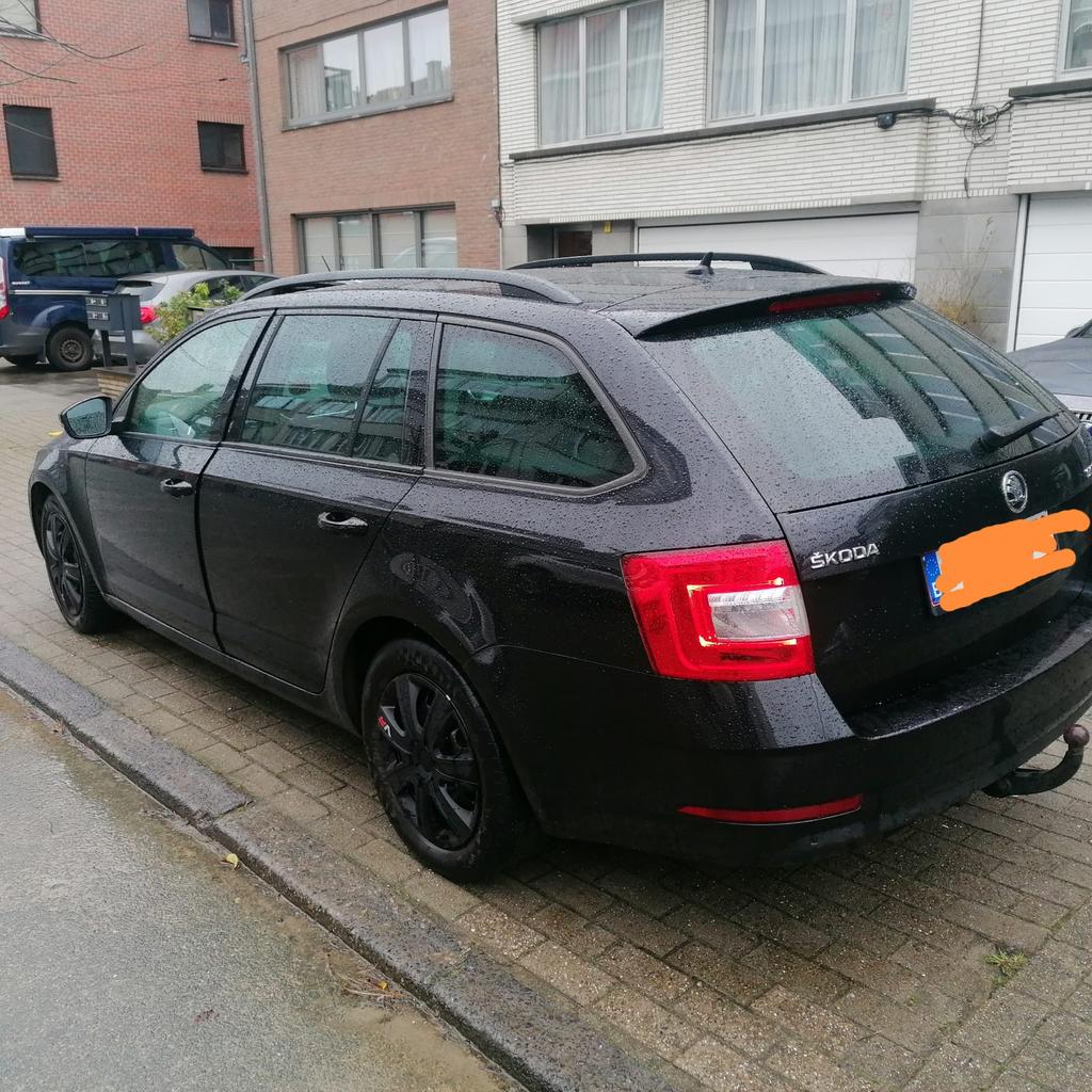 Scoda octavia, Auto's, Skoda, Euro 6, Zwart, Leder, Te koop