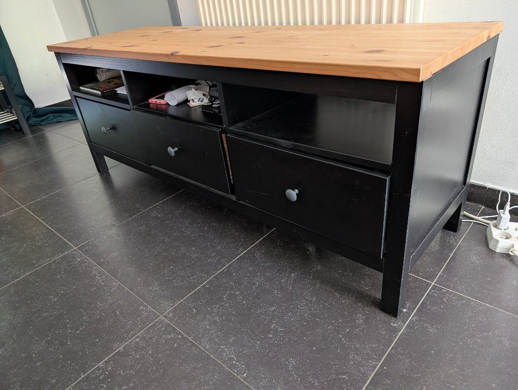 Tv-meubel / TV kast, zwart/lichtbruin, 148x47x57 cm, HEMNES, 25 à 50 cm, Moins de 100 cm, 100 à 150 cm, Enlèvement