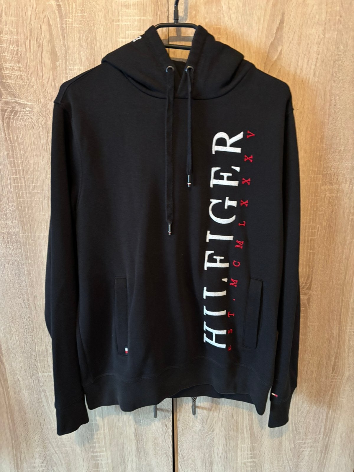 Pull tommy hilfinger, Enlèvement ou Envoi, Comme neuf, Taille 48/50 (M), Noir