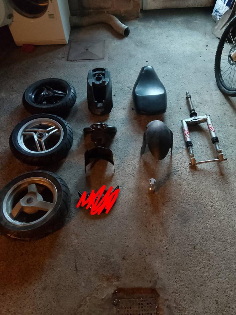 Peugeot Ludix, Vélos & Vélomoteurs, Enlèvement