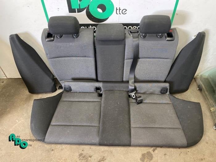 Banquette arrière d'un BMW 1-Serie (1-Serie 03-), -, 3 mois de garantie, Utilisé, -