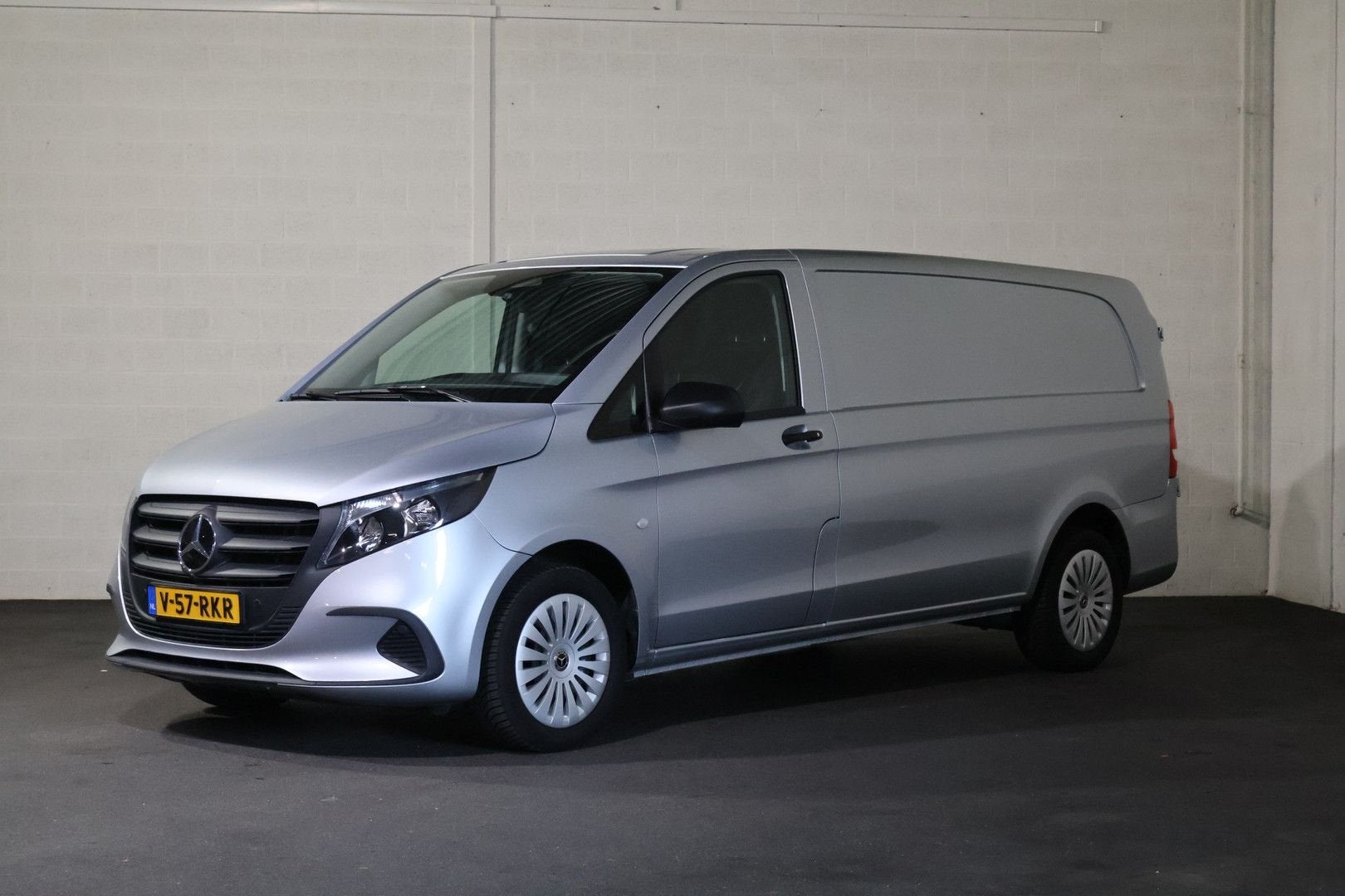 Mercedes-Benz Vito 116 CDI XL Pro, Auto's, 186 g/km, Parkeercamera, Mercedes-Benz, Zilver of Grijs