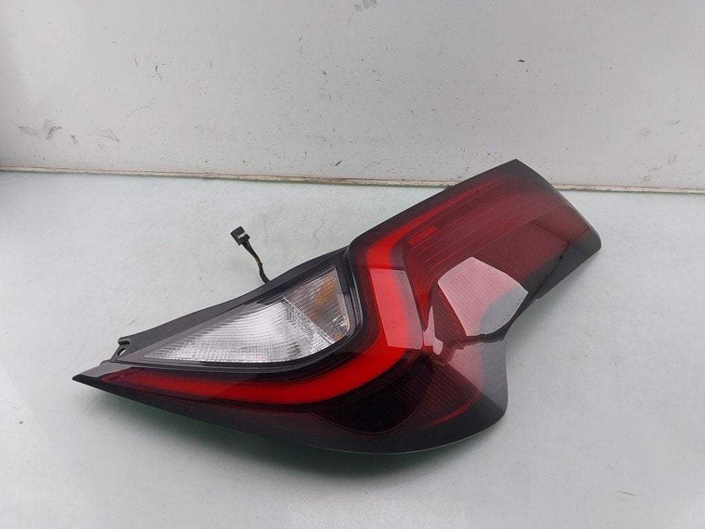 FEU ARRIÈRE DROIT Toyota Aygo X (01-2021/-) (|815510H180|), Kundenbetreuung@toyota.de, Toyota, Utilisé, Toyota-Allee 2
50858  Köln, DE