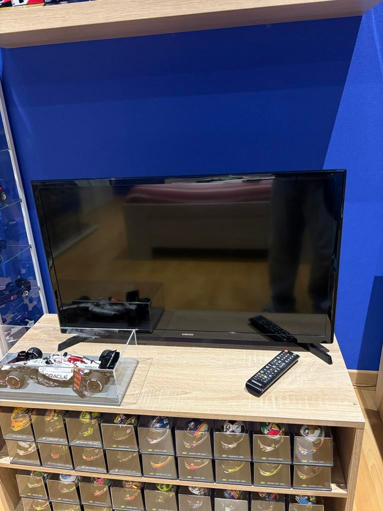 Samsung 32 inch HD-televisie, Audio, Tv en Foto, Ophalen of Verzenden, Zo goed als nieuw