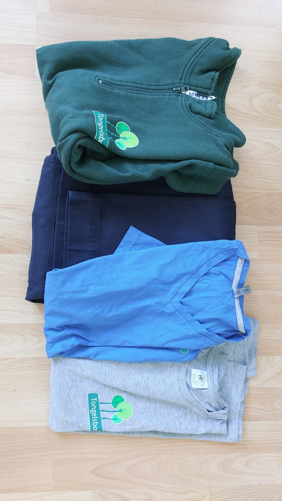 School kledij Tongelsbos, Kinderen en Baby's, Kinderkleding | Maat 176, Ophalen of Verzenden, Zo goed als nieuw, Jongen of Meisje