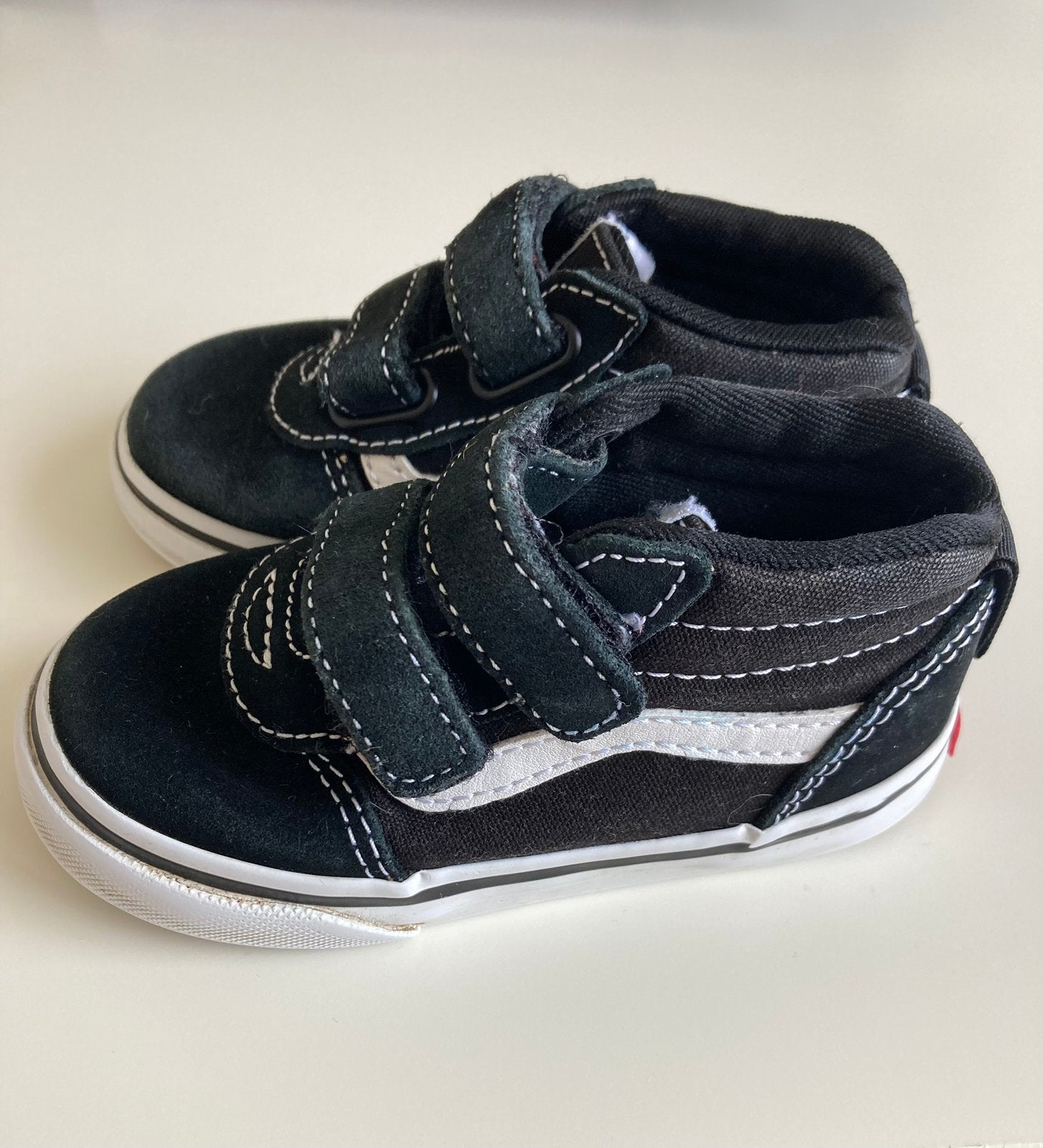 Vans sneakers maat 22, Enfants & Bébés, Garçon ou Fille, Enlèvement ou Envoi, Bottines, Utilisé