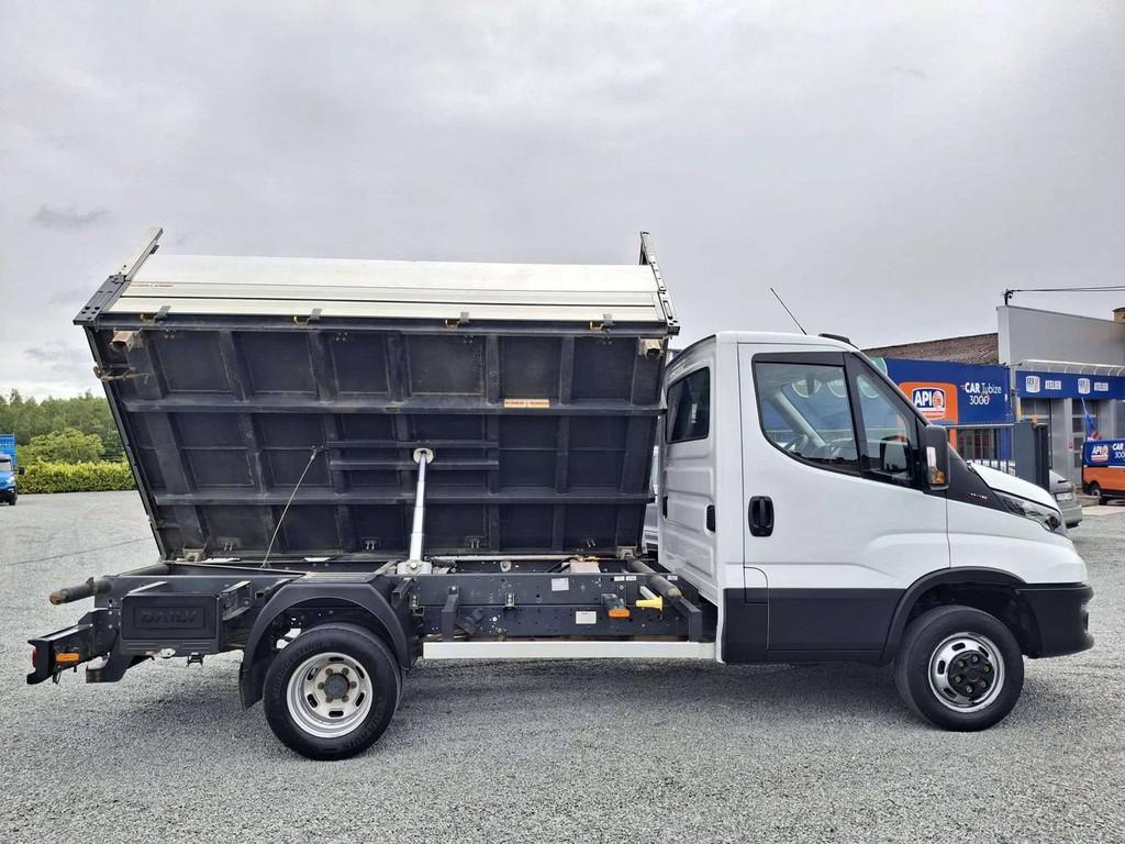 Iveco Daily 35C18 Tri benne (bj 2022), Auto's, Parkeersensor, Gebruikt, https://public.car-pass.be/vhr/300a8b88-af7b-4086-ba3a-43755065f979