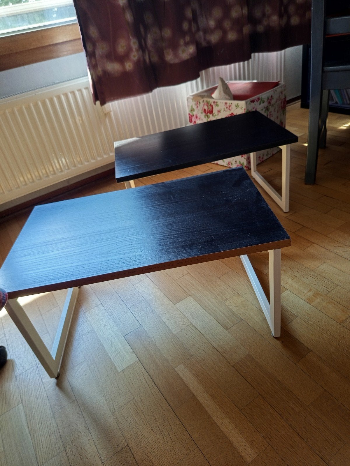 Bijzet tafeltje naast bed of andere 30cm hoog / 60 cm breed, Huis en Inrichting, Tafels | Salontafels, Ophalen, Zo goed als nieuw