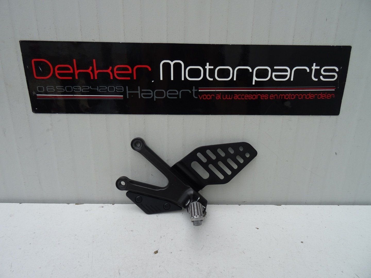Linker Schetsplaat / Voetsteun links Yamaha YZF R6 2006-2016, -, Utilisé, -, -