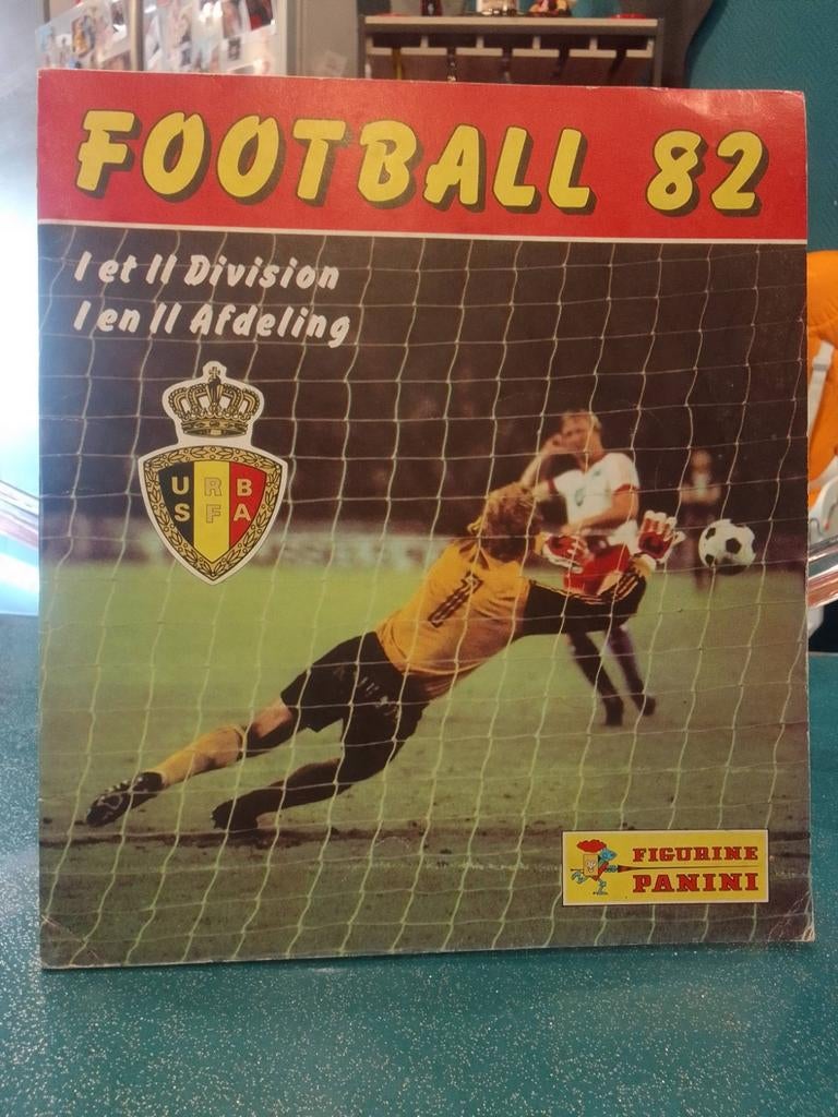 Voetbal 82, Ophalen of Verzenden