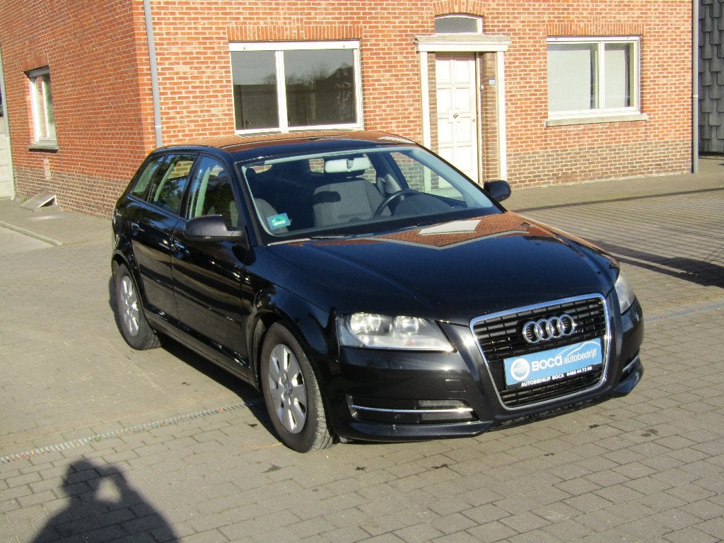 Audi A3 1.6 TDI, Auto's, Audi, Voorwielaandrijving, Stof, Zwart, 4 cilinders