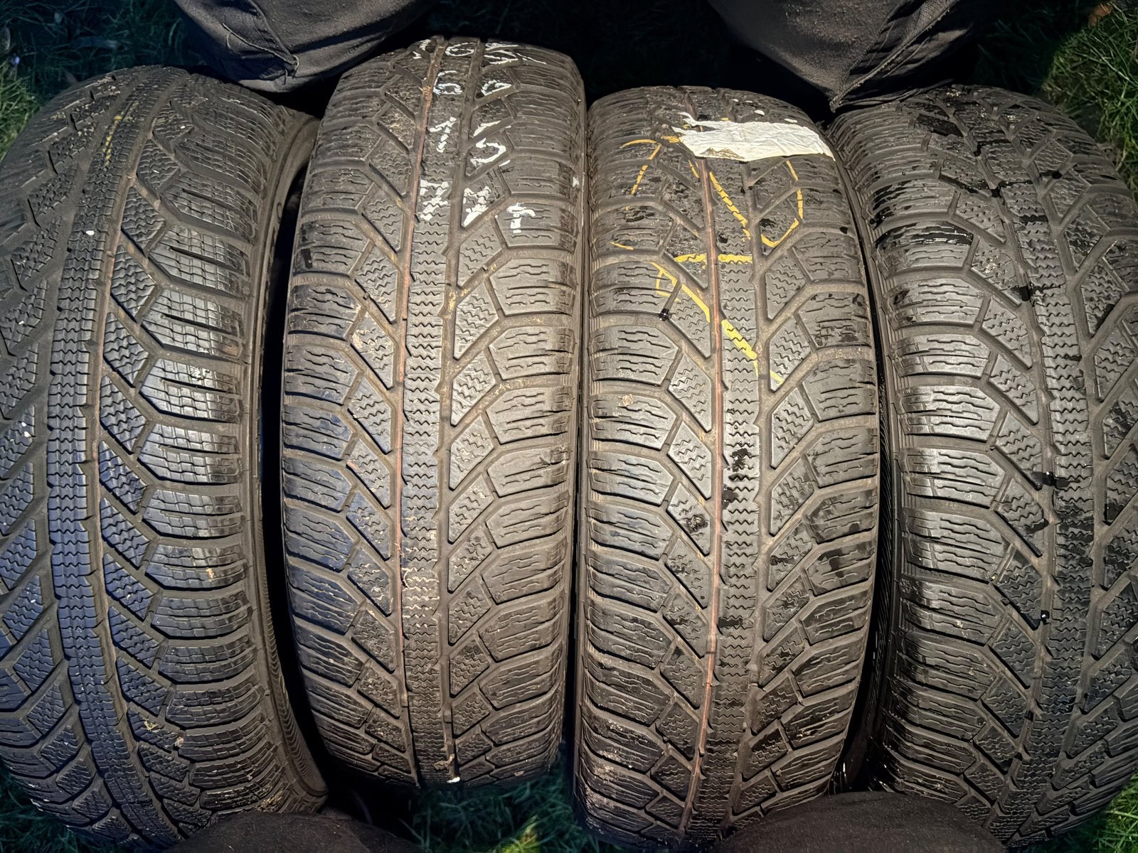 Te koop: Set van 4 winterbanden maat 165/60 R 15 77T, Ophalen, Winterbanden, Band(en)