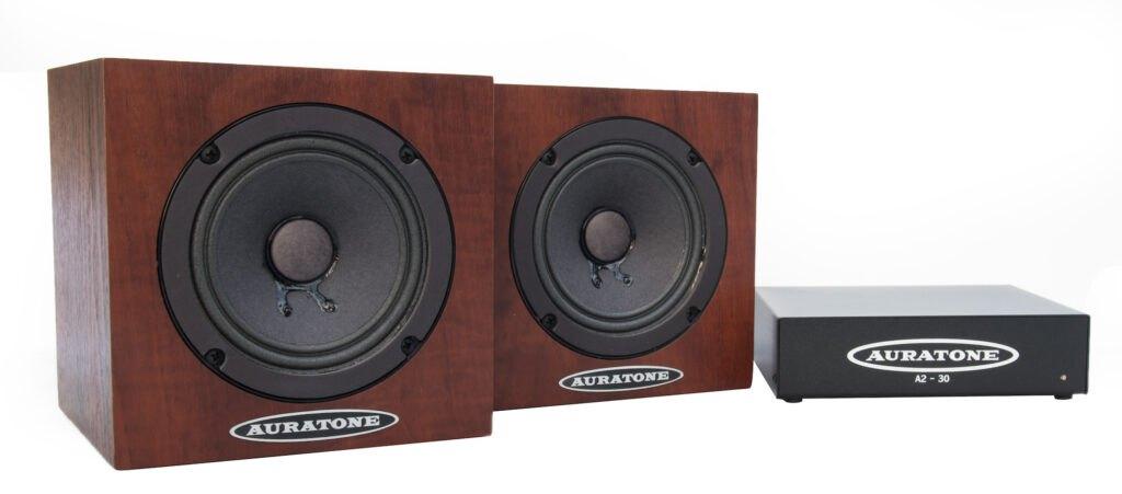 Auratone Speakers + Amp, NIEUW IN VERPAKKING, 60% NIEUWPRIJS, Audio, Tv en Foto, Luidsprekerboxen, Nieuw, Center speaker, Minder dan 60 watt