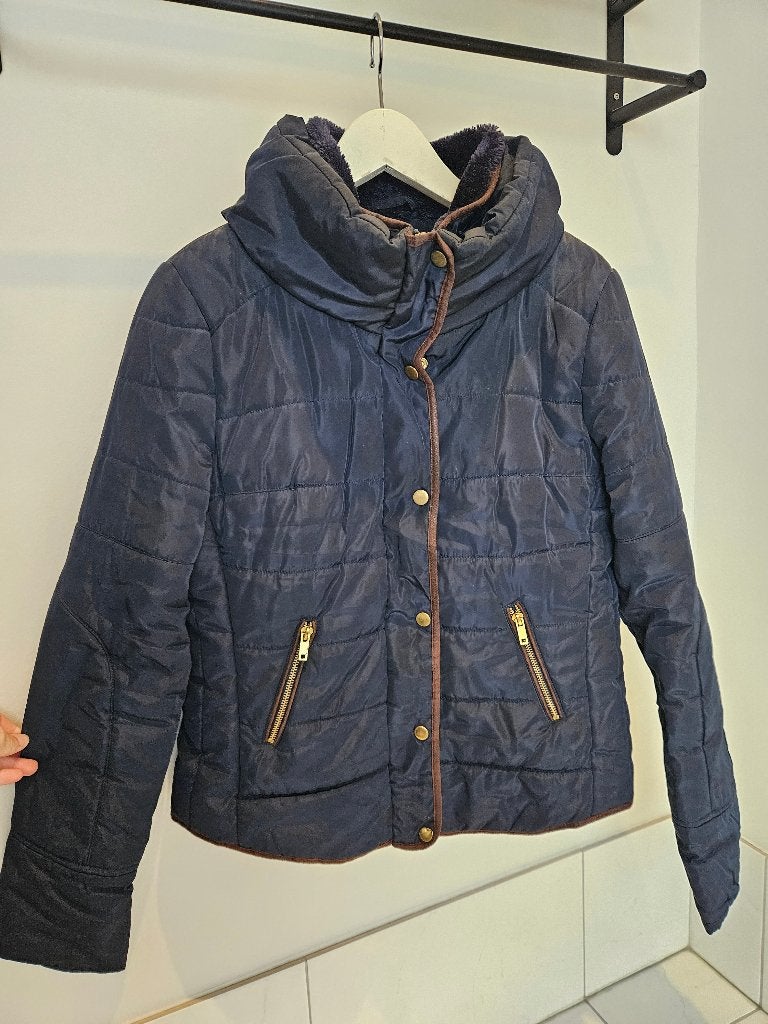 Winterjas dames met bruine afwerking, Vêtements | Femmes, Taille 38/40 (M), Enlèvement ou Envoi, Lola & Liza, Comme neuf