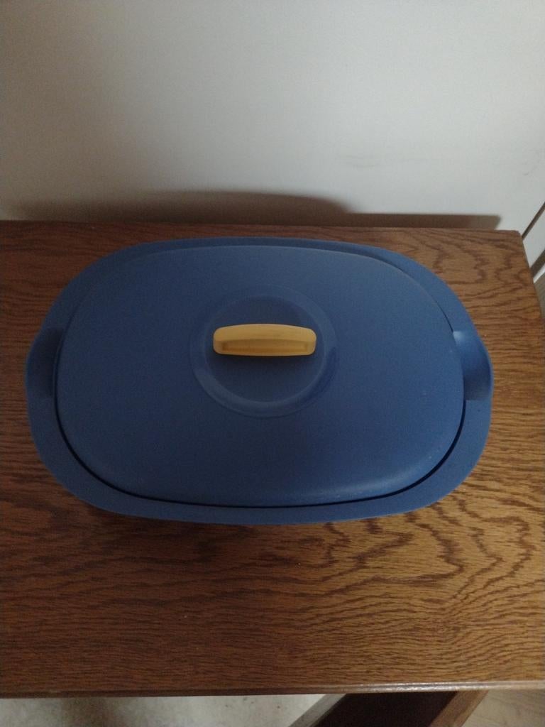 Boîte ovale tupperware avec couvercle, Boîte