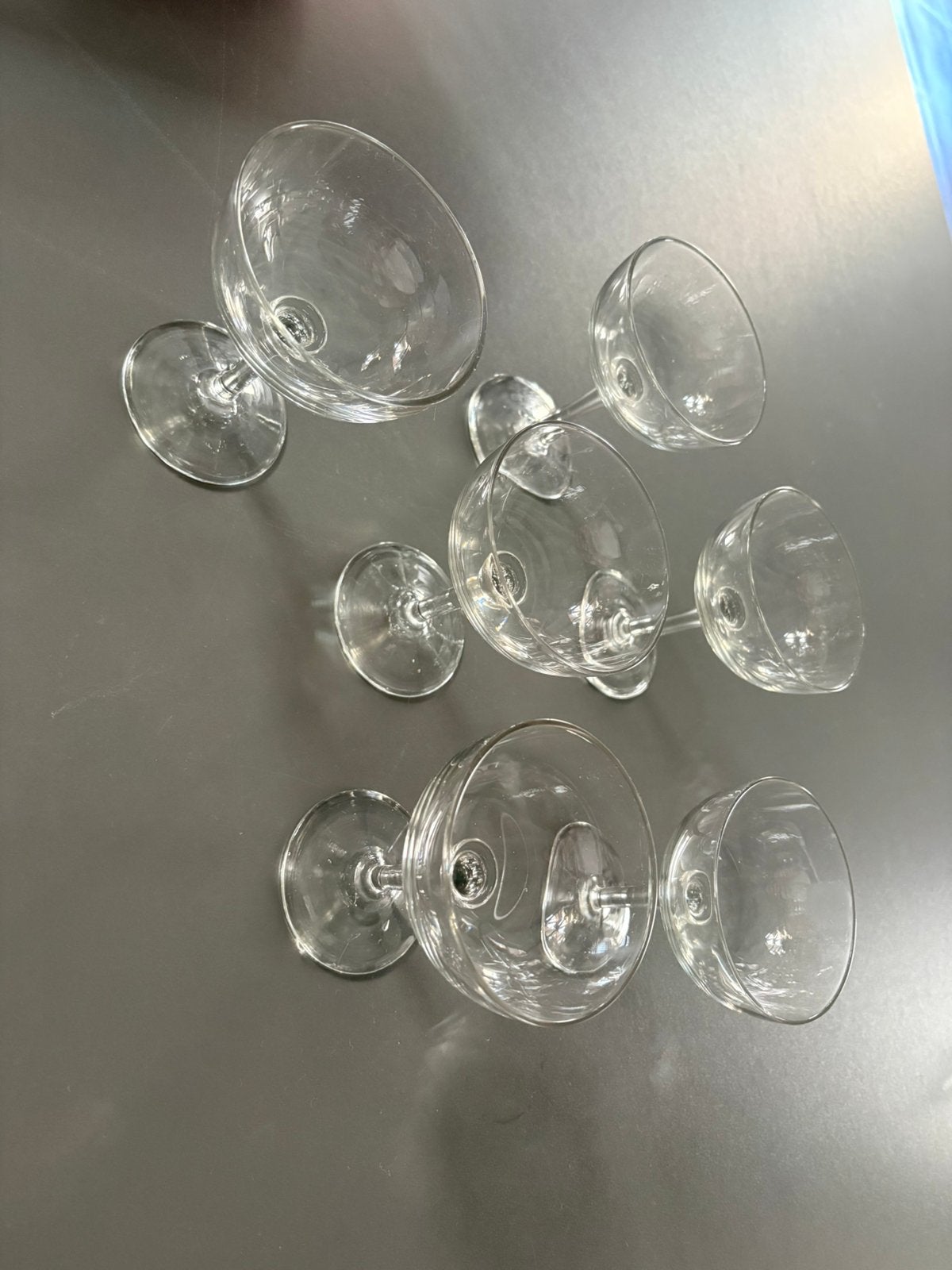 Lot de 6 coupes à champagne ou glace, Envoi