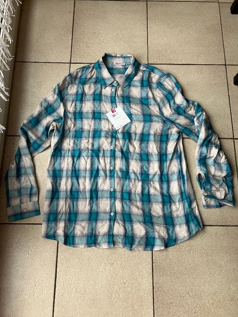 Nieuwe blauw gekleurde blouse / hemd - Maat 38, Ophalen of Verzenden, Nieuw, Maat 38/40 (M), Meerkleurig