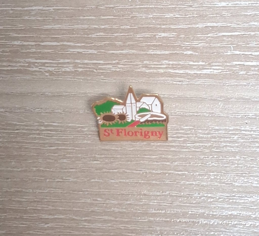 PIN - SAINT FLORIGNY - BOTER - BEURRE - BUTTER, Verzenden, Gebruikt, Merk, Speldje of Pin