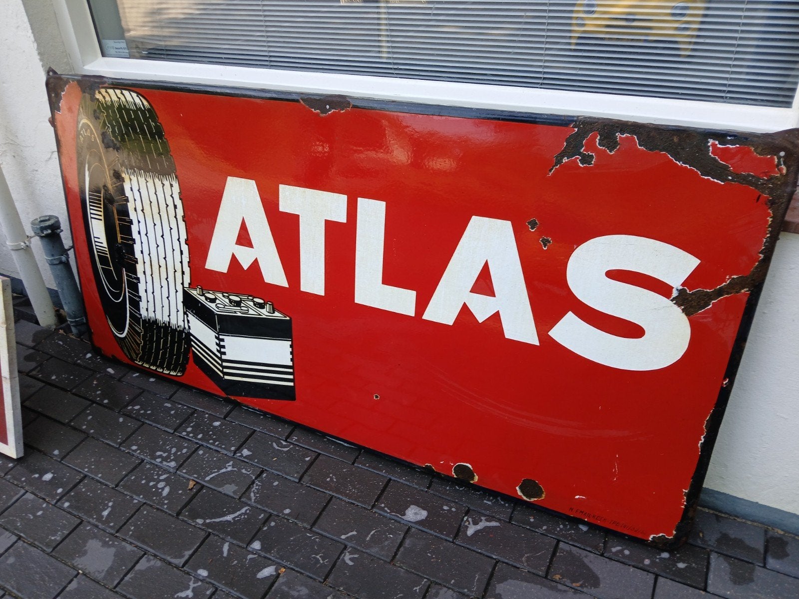 Panneau en émail ATLAS pour pneus et batteries, Enlèvement