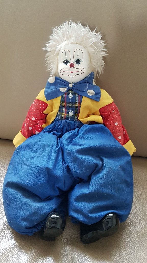 Mooie decoratieve stenen clown, Ophalen, Pop