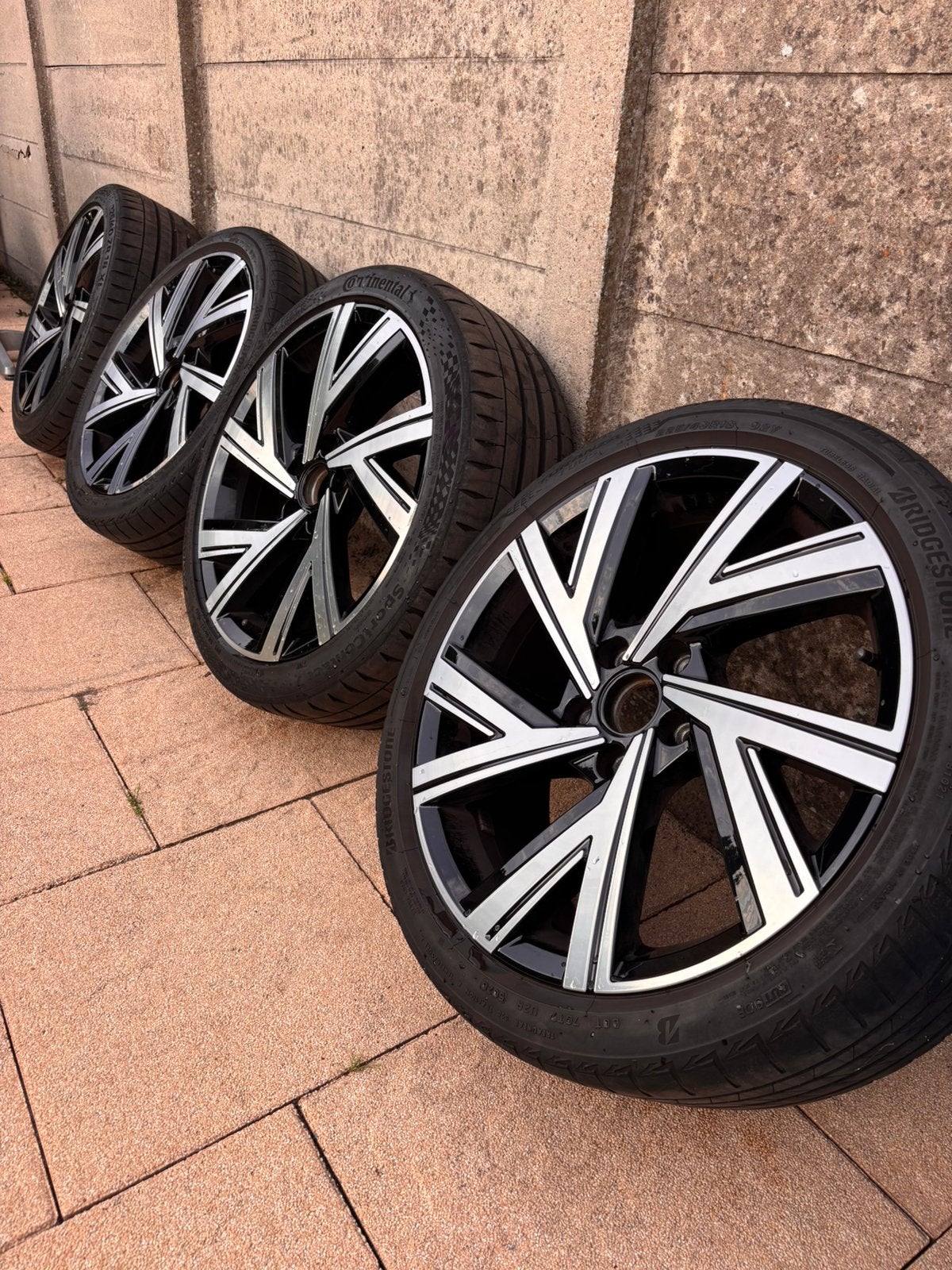 Origineel 18" Volkswagen Bergamo Velgen GTI GTD R Golf 8, Ophalen, 18 inch, Band(en), 225 mm