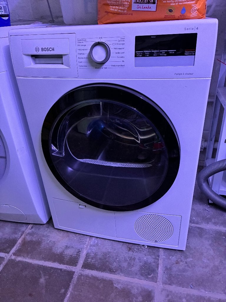 Droogkast gekocht in 2021, Elektronische apparatuur, Droogkasten, Ophalen, Gebruikt, 8 tot 10 kg, 85 tot 90 cm