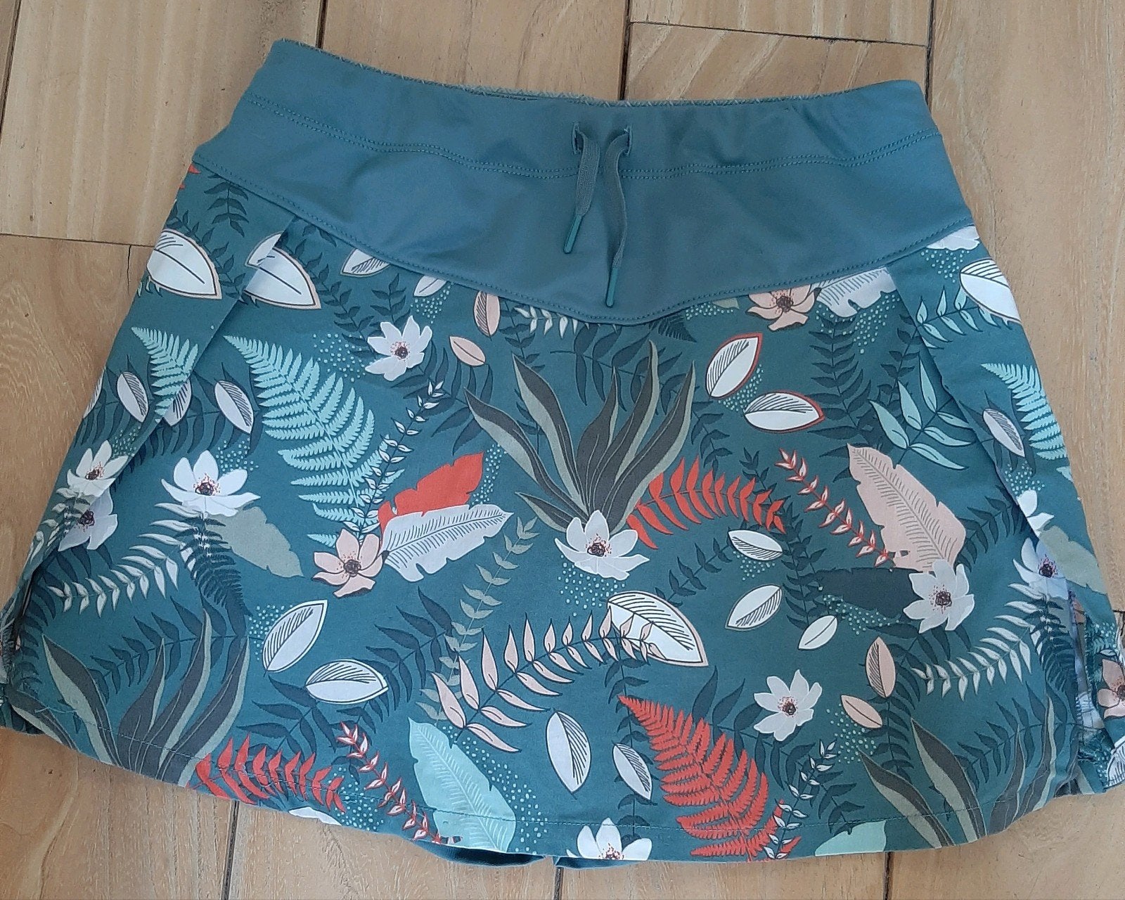 Shortrokje Decathlon maat XS-S (34-36) als nieuw, Ophalen, Zo goed als nieuw, Groen, Maat 34 (XS) of kleiner