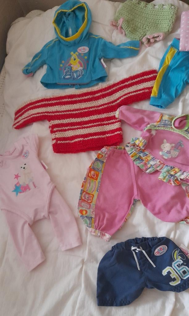poppenkleertjes allerlei, Kinderen en Baby's, Speelgoed | Poppen, Ophalen of Verzenden, Gebruikt, Overige typen