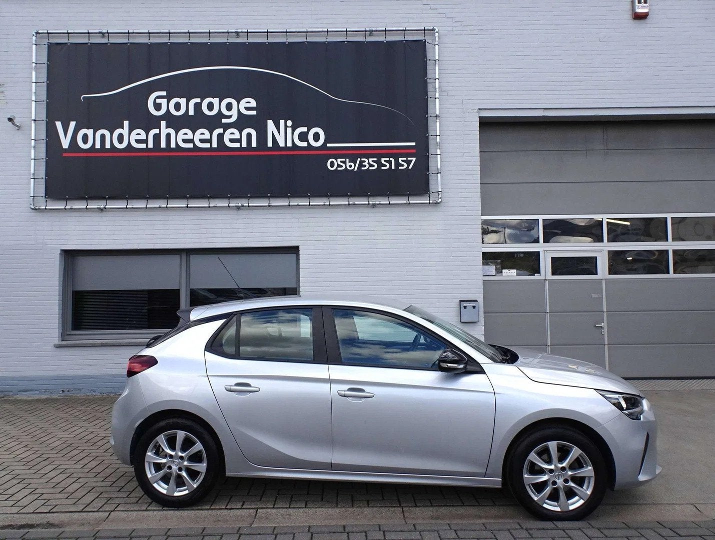 Opel Corsa 1.2i 5d. Edition CAMERA,CARPLAY,NAVI,CRUISE,BLUET, Auto's, Opel, Stof, 1199 cc, Bedrijf, 5 deurs