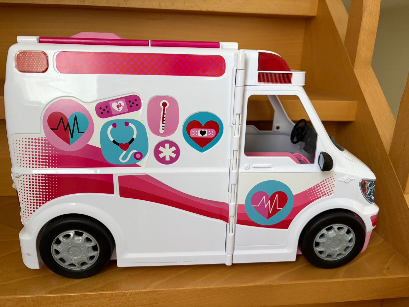 Barbie ambulance, Ophalen of Verzenden, Zo goed als nieuw, Barbie