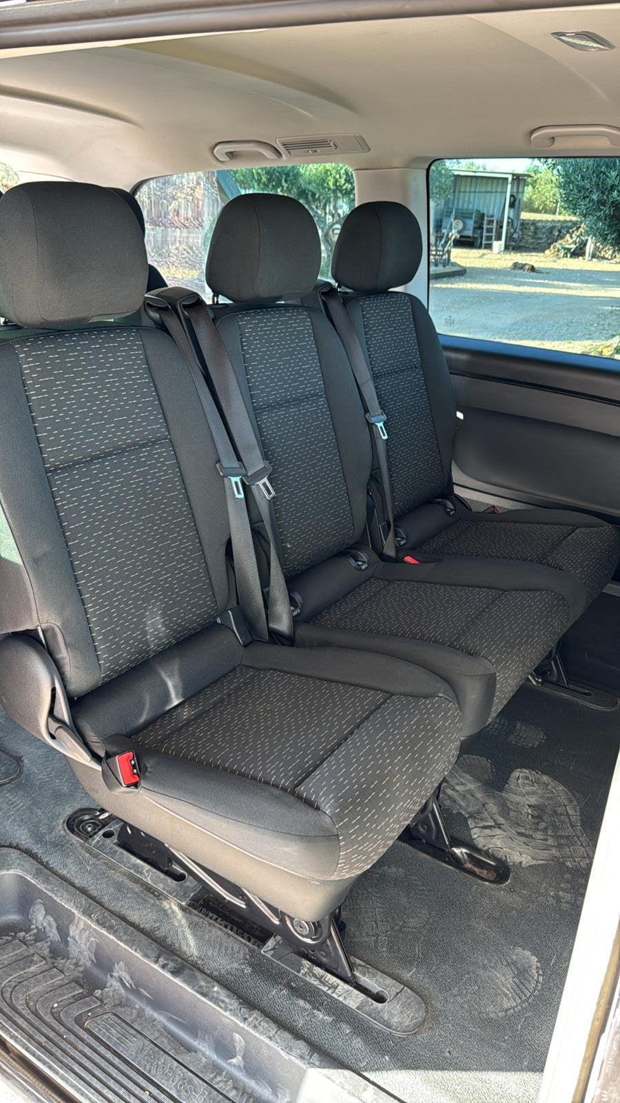 Vito Tourer 2+1 achterbank w447, Ophalen