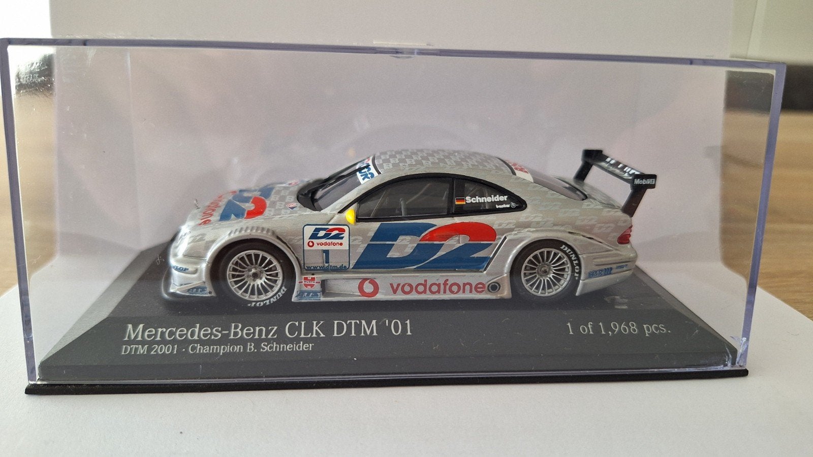 Minichamps 1:43 - DTM 2001 - Mercedes CLK Coupé B. Schneider, Ophalen of Verzenden, Zo goed als nieuw, Auto, MiniChamps