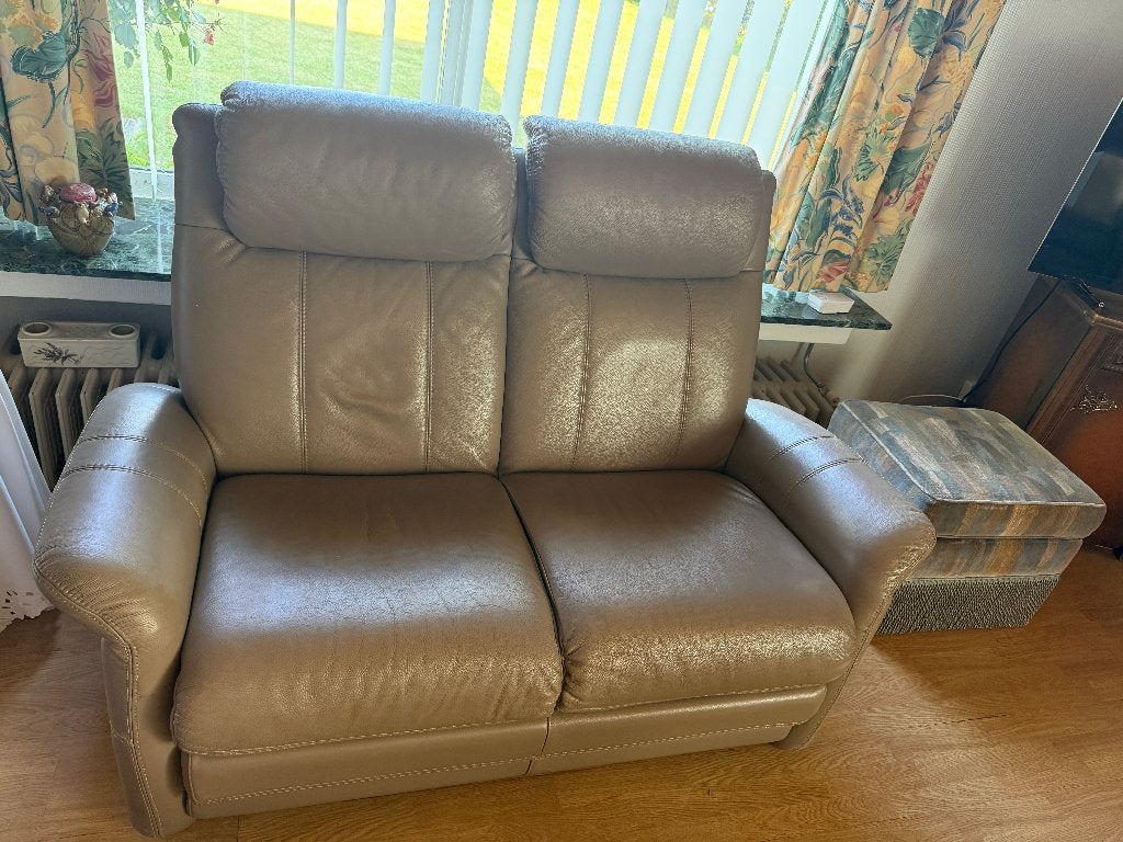 Leren zetelset te koop: 2-zit, fauteuil en 3-zit (taupe), Maison & Meubles, Fauteuils, 75 à 100 cm, Tijdloos design, 125 cm ou plus