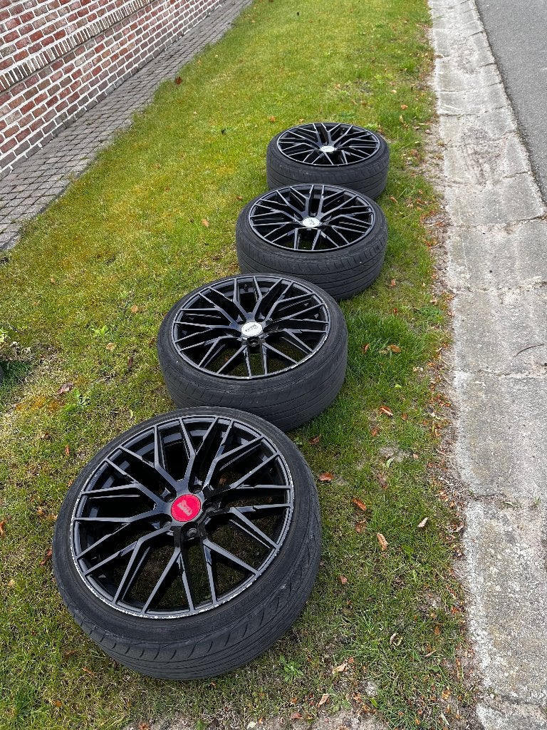 19 inch MAM RS4 velgen, Autos : Pièces & Accessoires, Pneus & Jantes, Jante(s), Pneus été, 19 pouces, 225 mm, Utilisé, Enlèvement